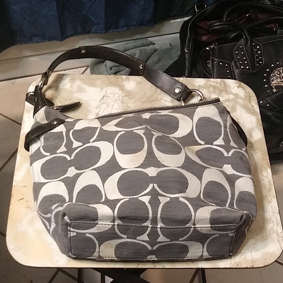 Authentic coach - Picture 4 of 4